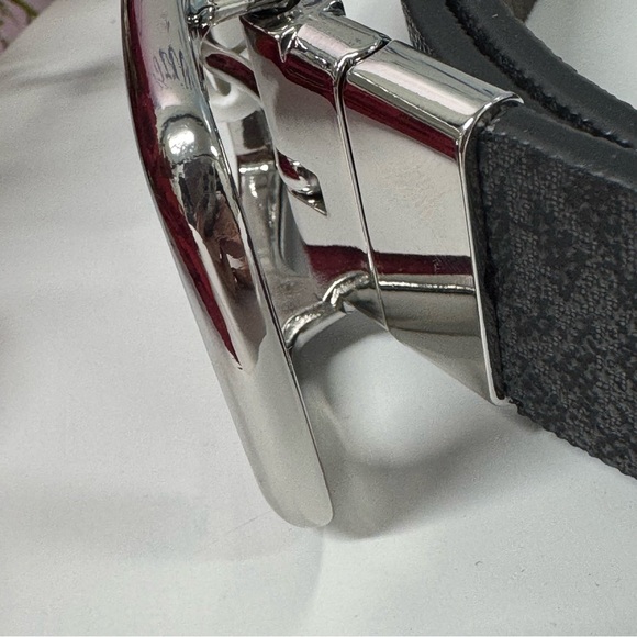 SALE MICHAEL KORS REVERSIBLE LOGO BELT - Picture 4 of 9